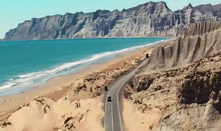 Introduction — Porta Cabin Services in Balochistan Porta cabin and office container projects across Balochistan — site offices and labour camps | AL Rehmat Container Terminal
