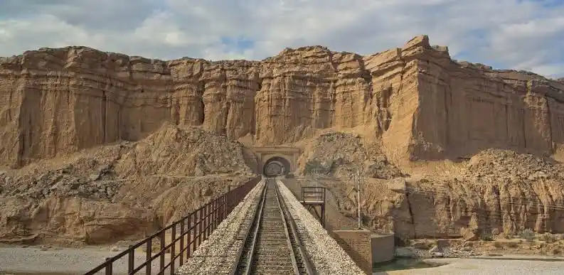 Porta cabin balochistan — province-wide porta cabin, site office and labour camp delivery | AL Rehmat Container Terminal